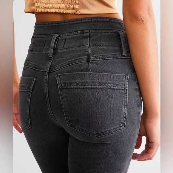 NWT Free People We the Free After Dark Mid Rise Flare Vintage Black Size… - Picture 4 of 14